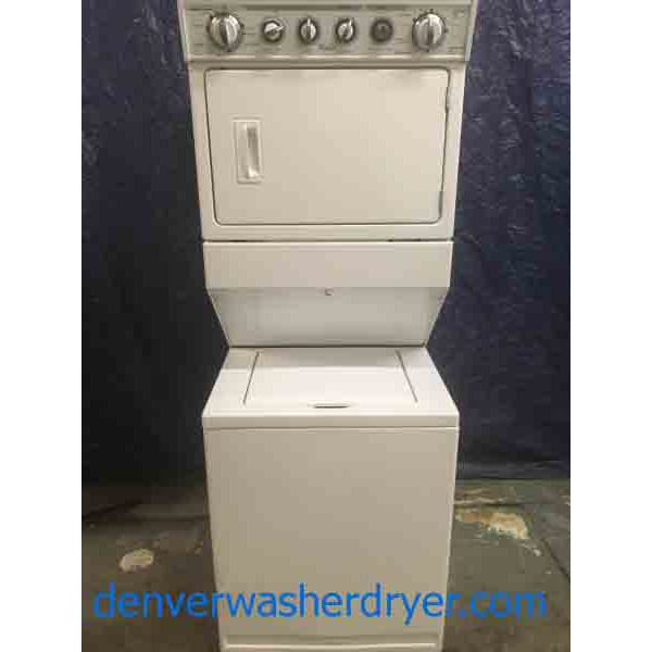 Full-Size 27″ Kenmore Stackable Laundry Center, 220v, NEWER!