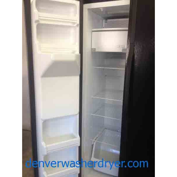 Black Side By Side GE Refrigerator With Ice Maker!