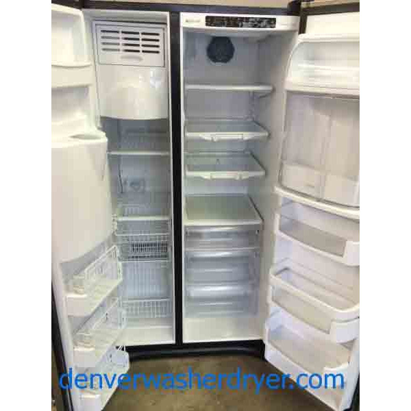 Stainless Jenn-Air Side-By-Side Refrigerator, Immaculate Condition! 25.6cu.ft.