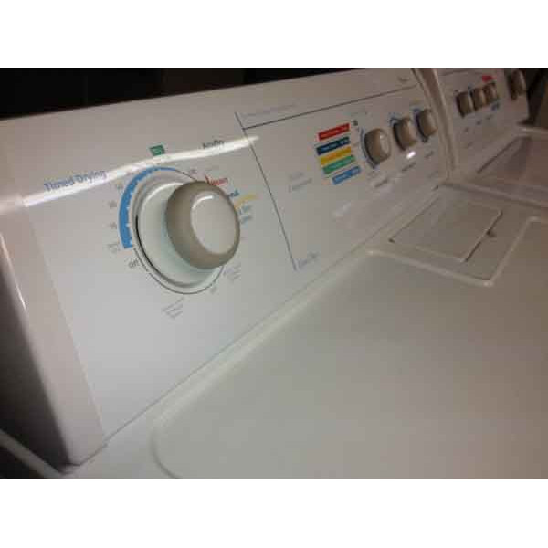 Solid Whirlpool Washer/Dryer, Matching Set