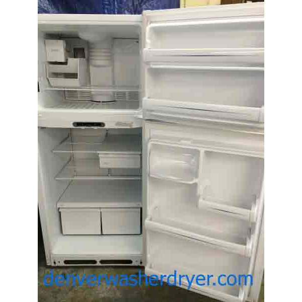 GE Refrigerator, 18 Cu Ft, White