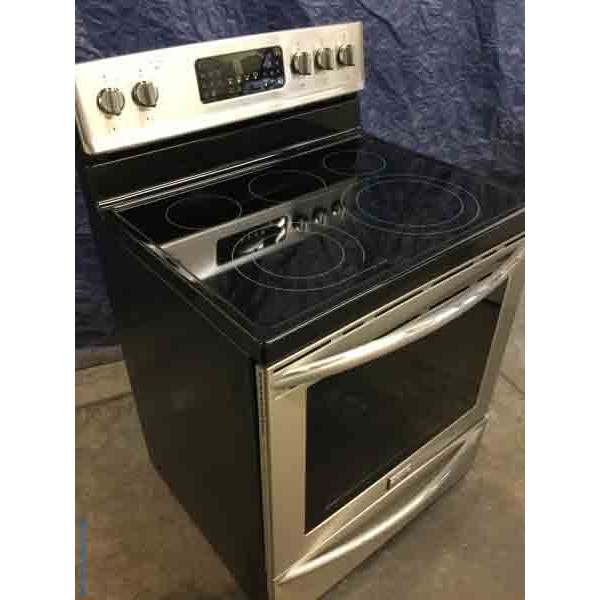 Stainless Frigidaire Gallery Range, Glass-Top Stove, Convection Oven