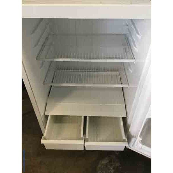 Discount Refrigerator, 14 Cu. Ft. Hotpoint(GE), White, Clean, 1-Year Warranty