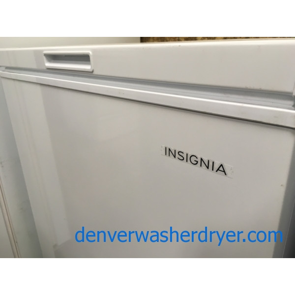 Brand-New Insignia Chest Freezer (5.0 Cu. Ft.) with Manual Defrost, 1-Year Warranty