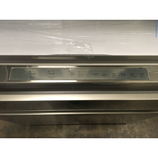 NEW!! Samsung French 4 Door Refrigerator, Recessed Handle, Stainless