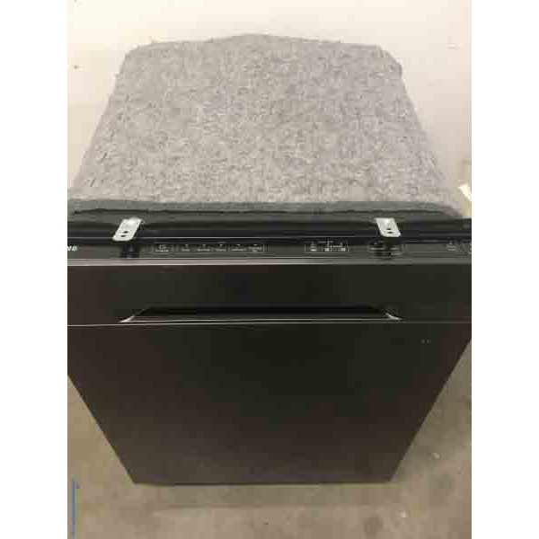 Discount Dishwasher, Built-In, 24″ Wide, Metallic Silver, Scratch/Dent Special! & Used Stainless Samsung Range, Glass-Top, Electric, 1-Year Warranty!
