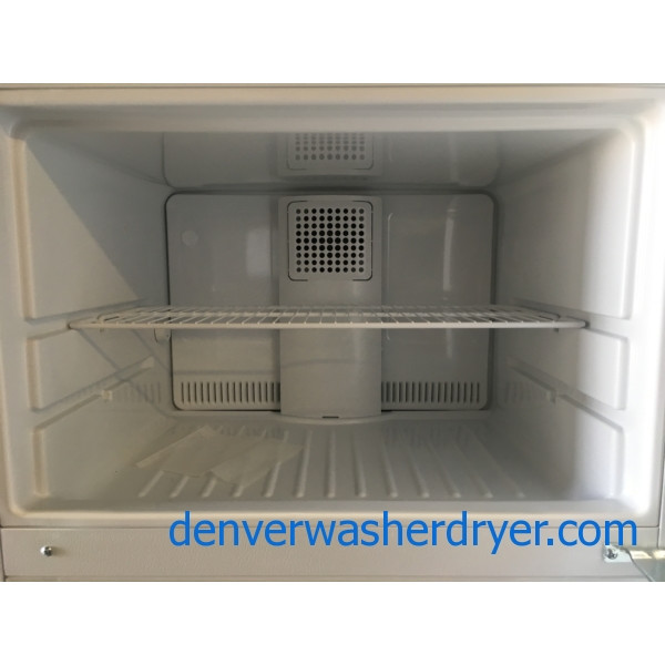 Lightly Used! GE White Top-Mount Refrigerator, Capacity 15.5 Cu.Ft., Quality Refurbished, 1-Year Parts Warranty!