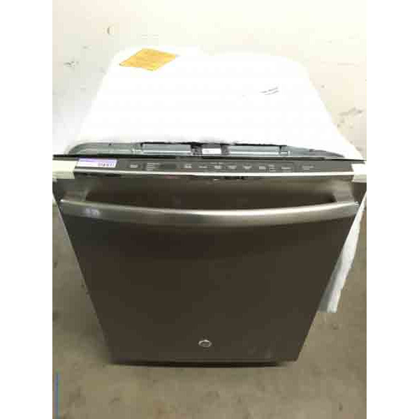 Brand New Flawless Slate GE Dishwasher with Bottle Jets!