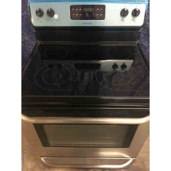 Black and Stainless Frigidaire 5.4 Cu. Ft. Self-Cleaning Freestanding Electric Convection Oven Glass Top Stove!