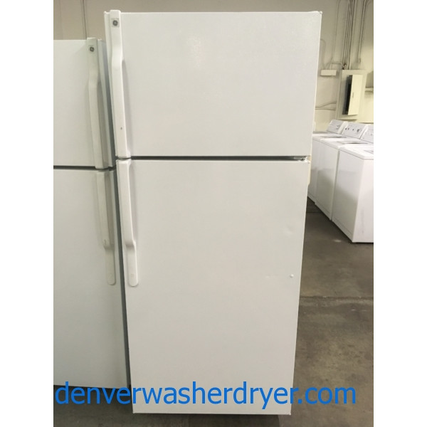 Beautiful GE Top-Mount Refrigerator, White, 18.0 Cu.Ft. Capacity, 28″ Wide, Glass Shelves, Quality Refurbished, 1-Year Warranty!
