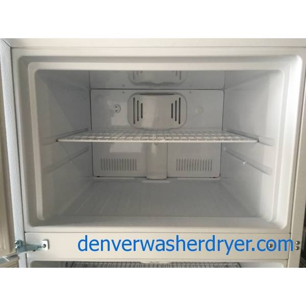 Lightly Used Haier Top-Mount Refrigerator, White Textured, 18.1 Cu.Ft. Capacity, 30″ Wide, Quality Refrubished, 1-Year Warranty!