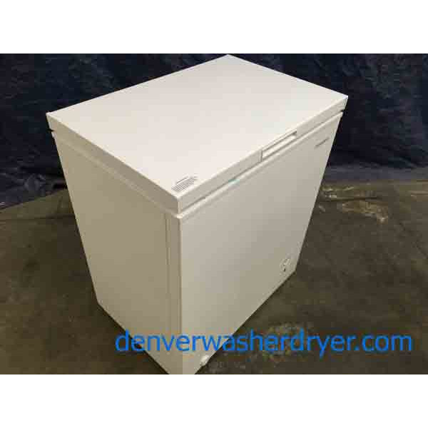 New 5 Cu. Ft. Chest Freezer, White, Insignia, Ice Cold, 1-Year Warranty!