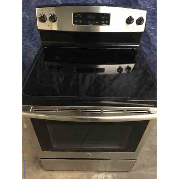 Gently Used GE Stainless Glass-Top Stove, Electric, 30″ Freestanding, 1-Year Warranty