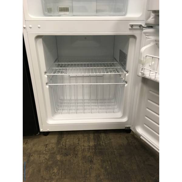 Lightly Used Insignia White Bottom-Mount Refrigerator, Humidity Control Crisper, 3 Glass Shelves, Quality Refurbished, 1-Year Warranty!