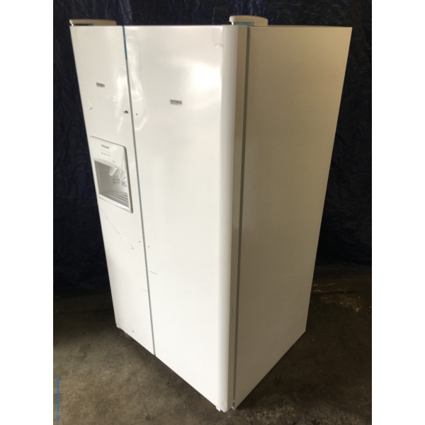 New Frigidaire 36″  Side by Side Refrigerator, 1-Year Warranty