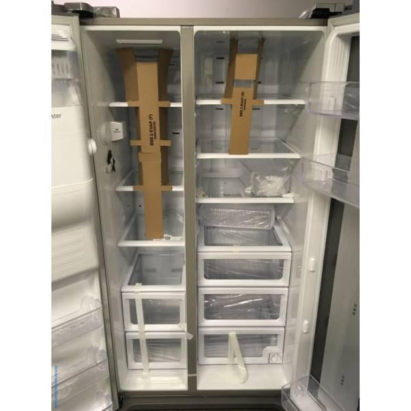 Brand New Samsung Stainless Steel, Side By Side Refrigerator 1-Year Warranty