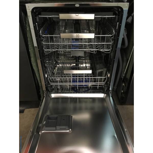 Beautiful Electrolux Stainless Dishwasher, 3-Racks, Sanitize and Air Dry Option, Quality Refurbished, 1-Year Warranty!