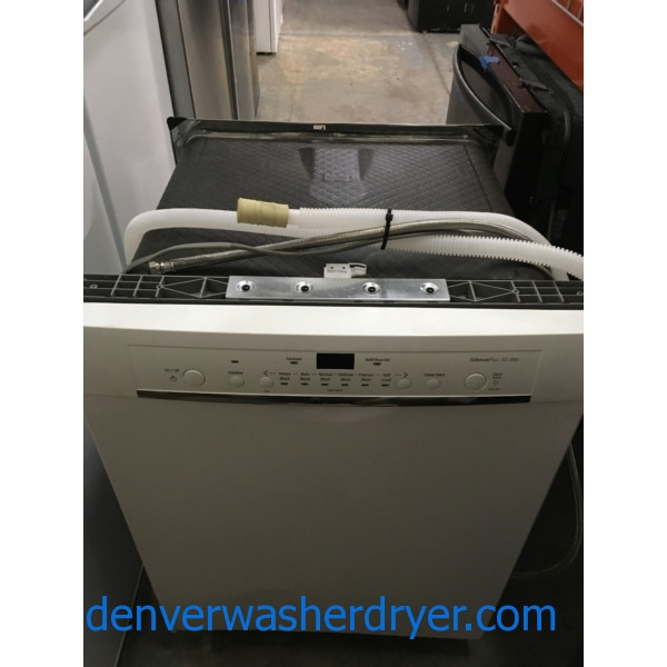 NEW! White Bosch Ascenta 24” Recessed Handle Dishwasher, Energy Star