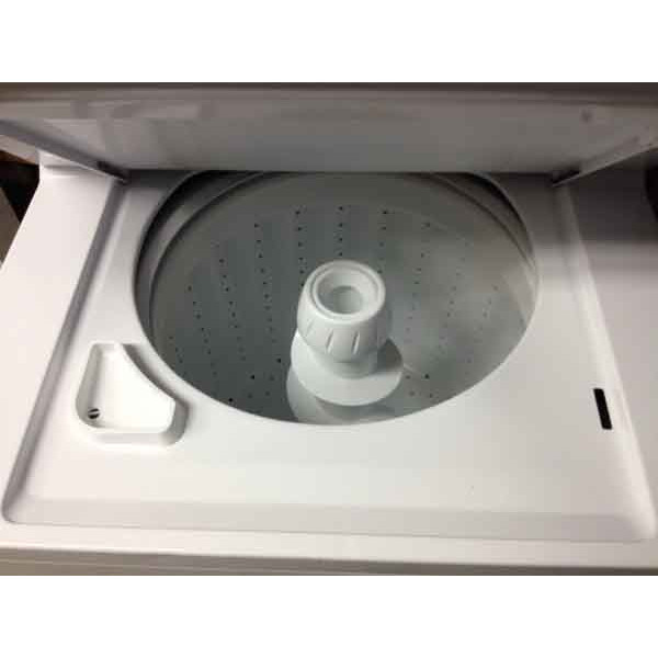 Newer Kenmore 27″ Stackable Washer/Dryer