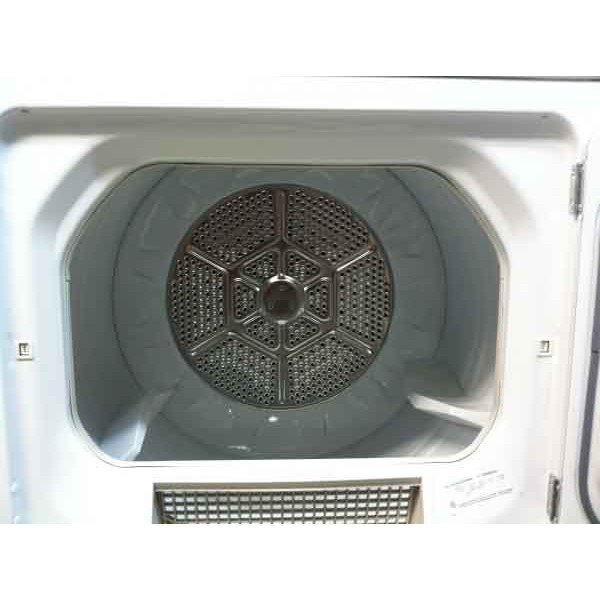 Shimmering GE Washer/Dryer Set