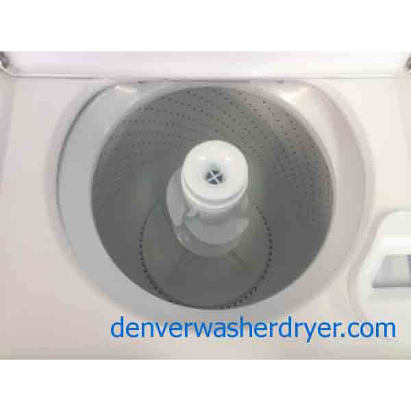 Newer Whirlpool Ultimate Care II Washer/Dryer Set!