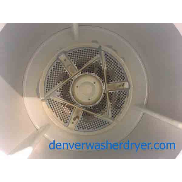 27" Frigidaire Heavy Duty Stacked Washer and Dryer 2618 Denver