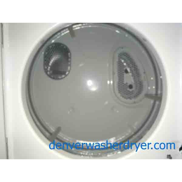 2015 Whirlpool 24" Stackable Laundry Center, 220v 2656 Denver