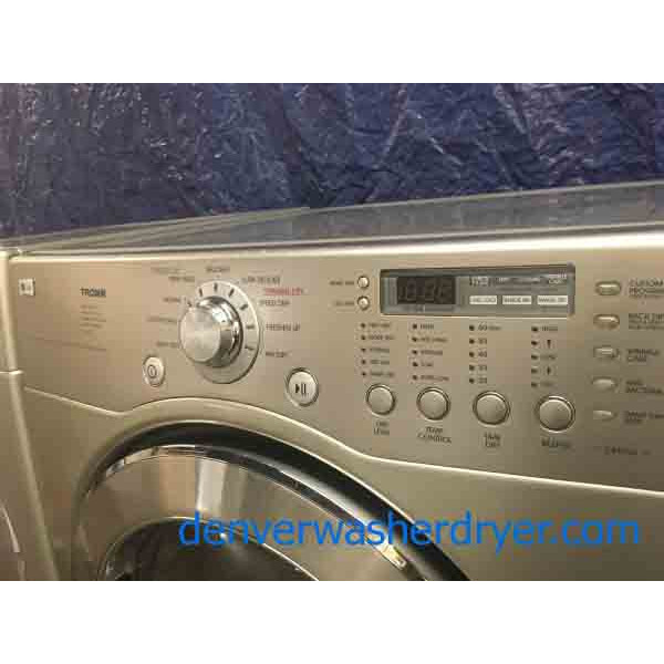 Splendid Silver LG Tromm with Pedestals