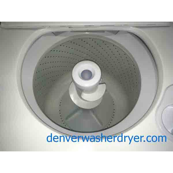 Heavy Duty Super Capacity Whirlpool Washer and Dryer Set!