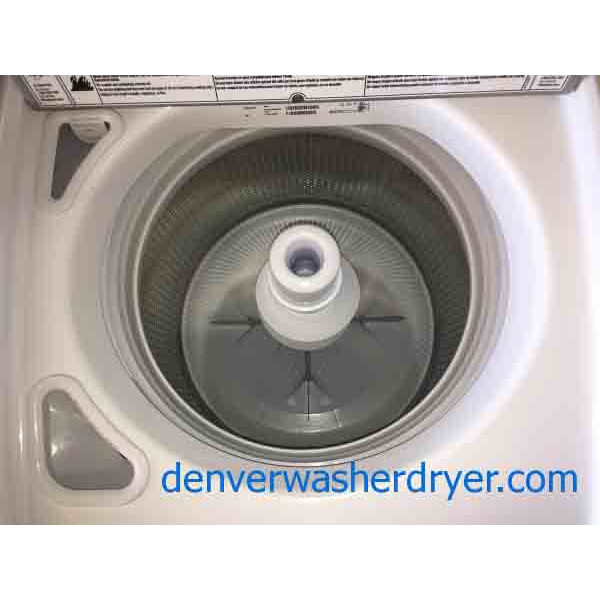 Whirlpool Cabrio Washer w/Agitator and Matching Dryer