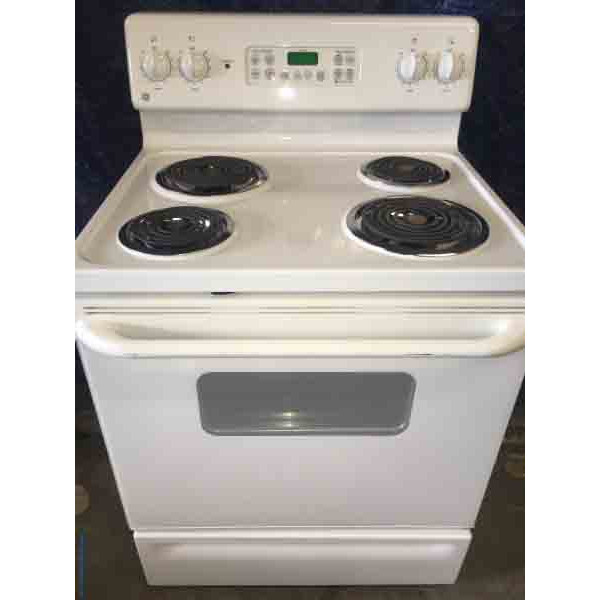 Great GE Electric Range, White, Clean w/30Day Warranty 2848