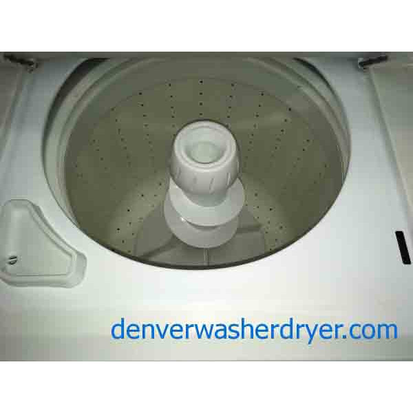 Full-Size 27″ Kenmore Stacker, 220V, Washer/Dryer Combo!
