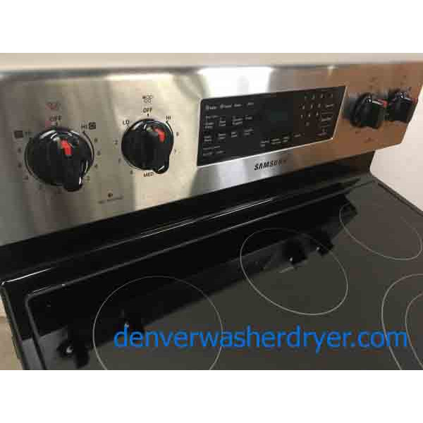 Scratch-Dent Special! Brand-New Stainless Stove, Electric Freestanding 30″