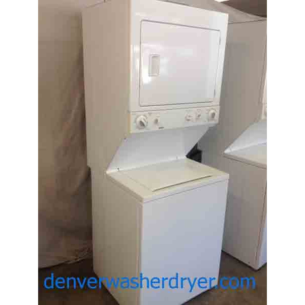 Kenmore 27" Stacked Washer/Dryer Set! 2280 Denver Washer Dryer