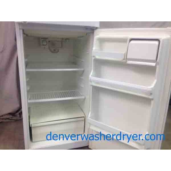 GE Apartment Size Refrigerator! 2313 Denver Washer Dryer