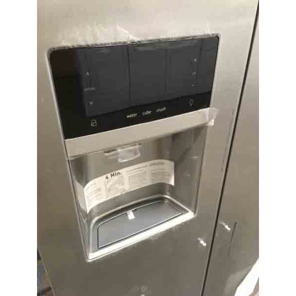 BrandNew Frigidaire Gallery Refrigerator, 33" SidebySide, 25.6 Cu