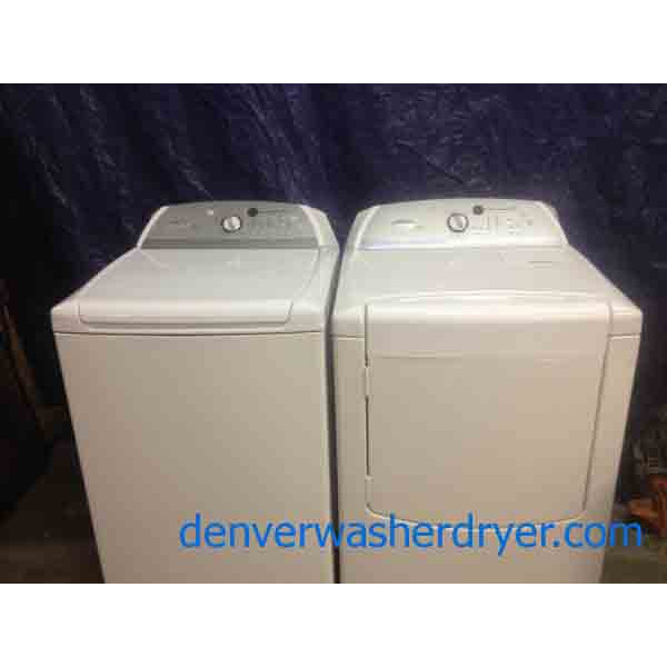 Cabrio HE Washer Dryer Set by Whirlpool