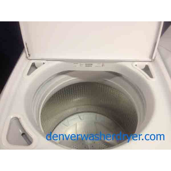 Cabrio HE Washer Dryer Set by Whirlpool