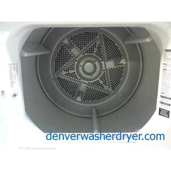 Amazing Frigidaire Washer/Gas Dryer Set