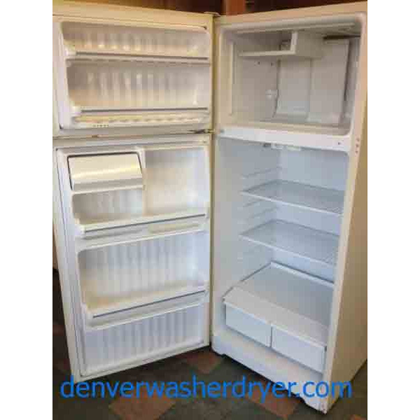 16 Cubic Foot Cool GE Refrigerator!