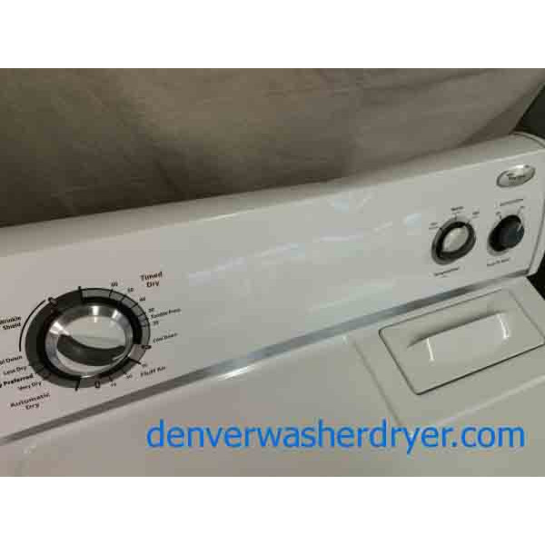 Whirlpool Washer/Dryer, Stunning! Lightly Used! Like-New