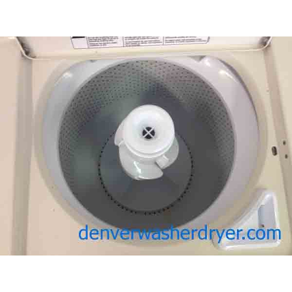 Super Capacity Plus Whirlpool Washer/Dryer Set!