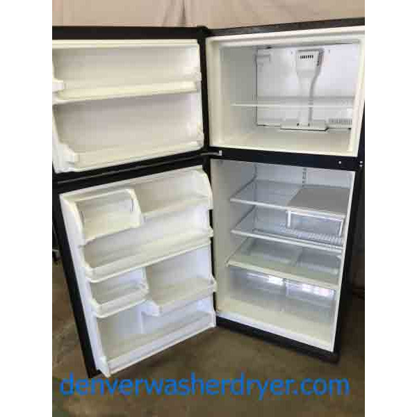 Black Whirlpool Kitchen Appliance Bundle, Great Condition and Matching