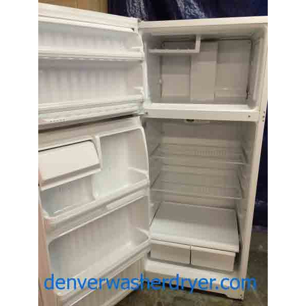 Hotpoint Refrigerator, 17 Cu Ft, Excellent Condition, So Clean 1764