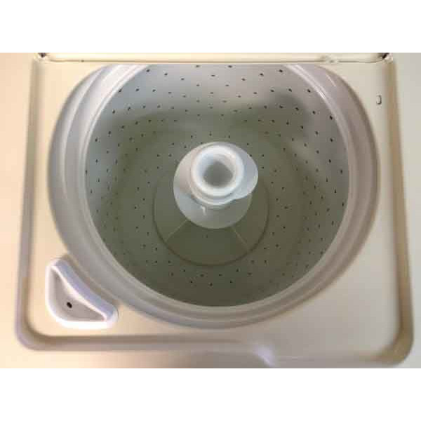 Beautiful Matching GE Profile Washer/Gas Dryer