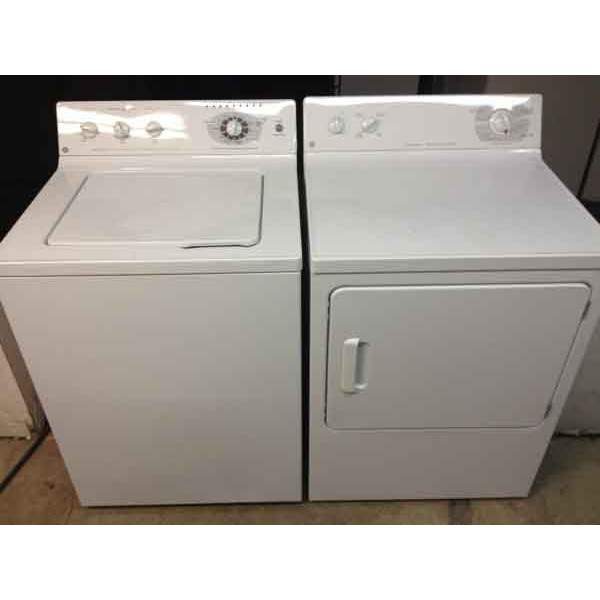 Solid Matching GE Washer/Dryer
