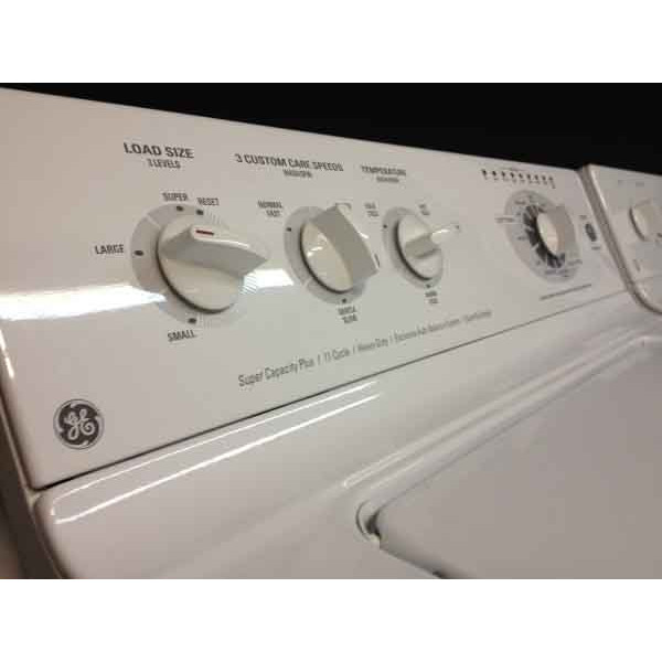 Solid Matching GE Washer/Dryer