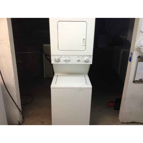 24" Apartment Sized Kenmore Washer/Dryer Stacker 301 Denver Washer