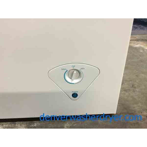 Brand-New White Chest Freezer, 5 Cu. Ft, by Insignia, 1-Year Warranty