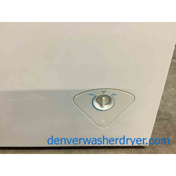 Gently Used Chest Freezer, 5 Cu. Ft. by Insignia, White, Working